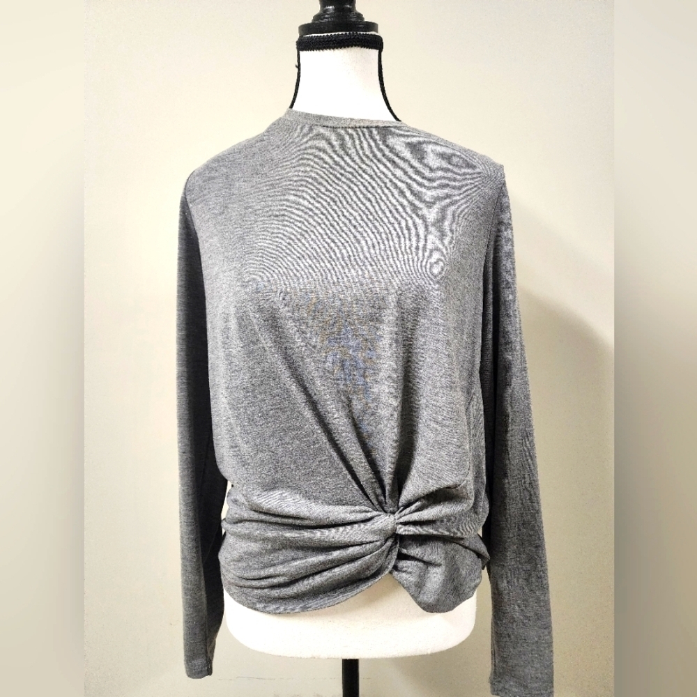 Cute Charlie Paige Gray Long Sleeve Top Size Small